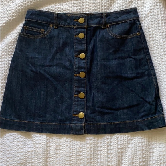 Forever 21 Dresses & Skirts - Dark blue denim button up skirt